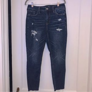 Women’s High-Rise Rockstar Super Skinny distressed jeans Old Navy 6 petite
